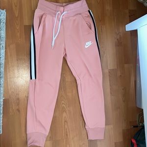 Nike Joggers